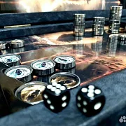 Нарды под стеклом «Медведь» — красивый подарок — фотография 4