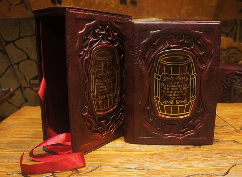 Ручная работа: Бар. Путеводитель по коктейлям и спиртным напиткам мира — издание