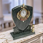 Подарочные часы «Щит ФСБ РФ» с подставками — фотография 1