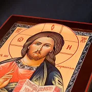 Икона с ковчегом "Христос Вседержитель" — необычный подарок — фотография 5