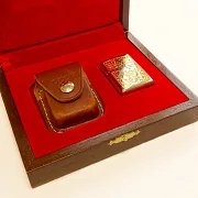 Сувенирная зажигалка Zippo "Вожак" в подарок — фотография 3