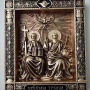 Резная икона Пресвятая Троица (Новозаветная) — необычный подарок — фотография 4