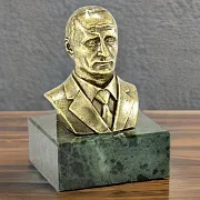 Бронзовый бюст «Путин В.В.» — красивый подарок — фотография 1