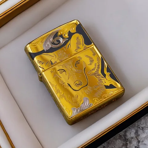 Сувенирная зажигалка Zippo "Вожак" в подарок